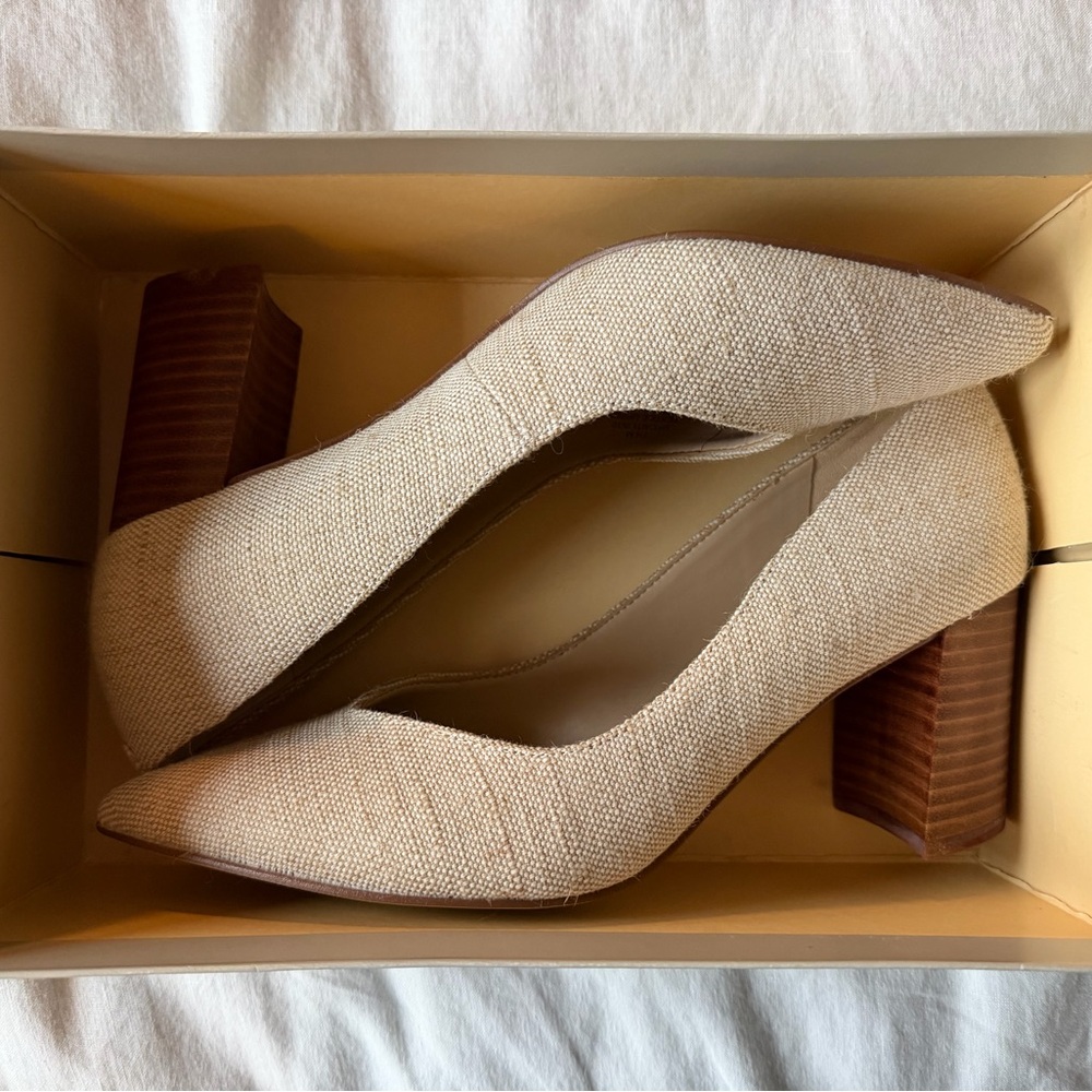 Marc Fisher Brand New Cream Caitlin Women's Heels